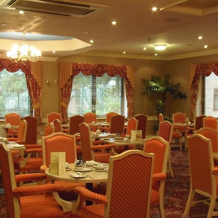 Lakeside Continental Hotel كامبرلي المظهر الخارجي الصورة